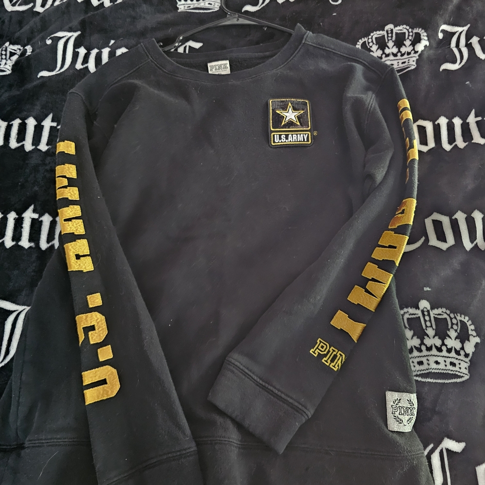PINK 5th & Ocean US Army Sweatshirt Small
